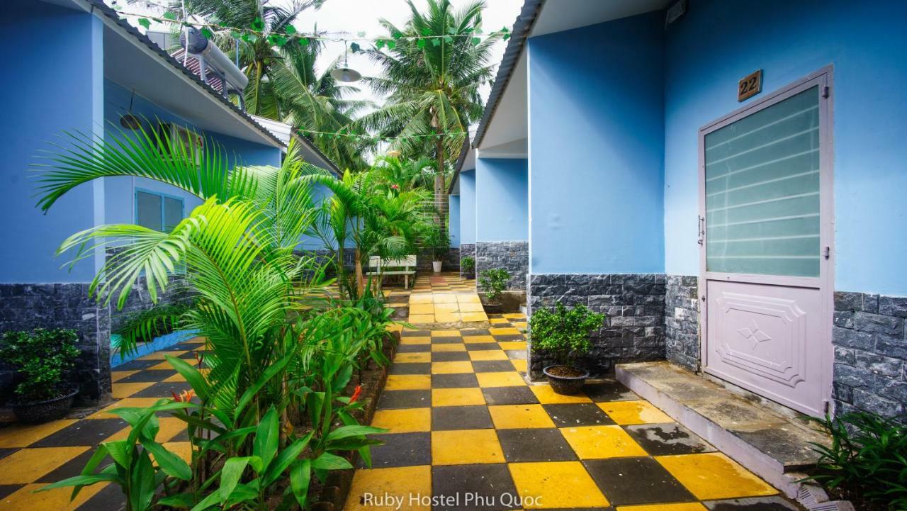 Ruby Phu Quoc Hostel Exterior foto