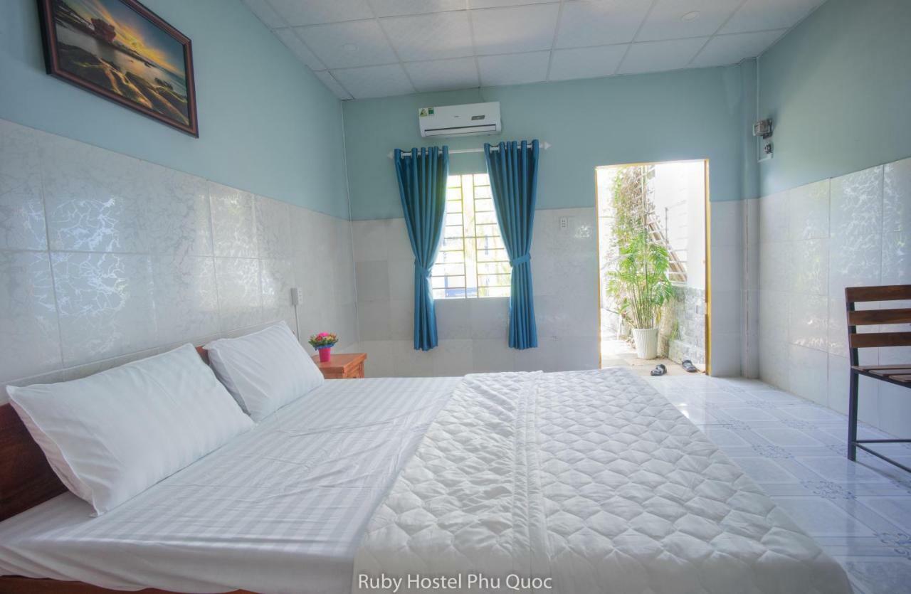 Ruby Phu Quoc Hostel Exterior foto